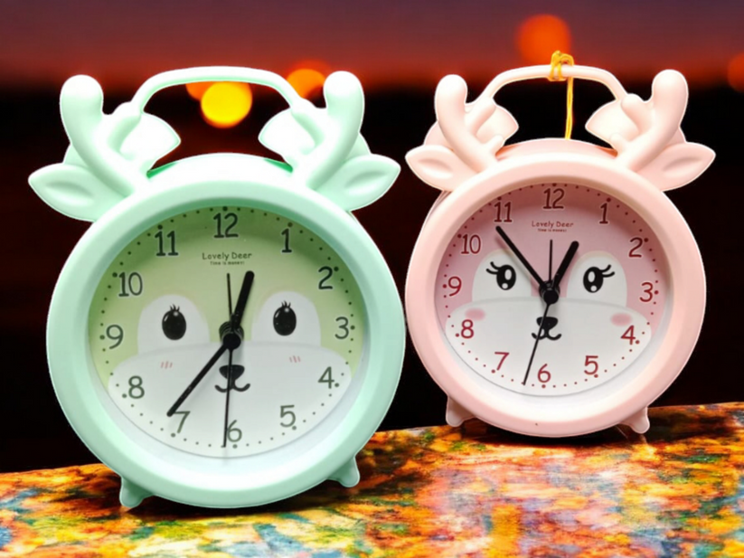 High Quality Cute Table top Clock for Girls & Boys with Fun 3D Design, Night Light, & Easy to Read Numbers – Ideal for Children’s Bedrooms, Birthdays, and Gifts - Toy Temple