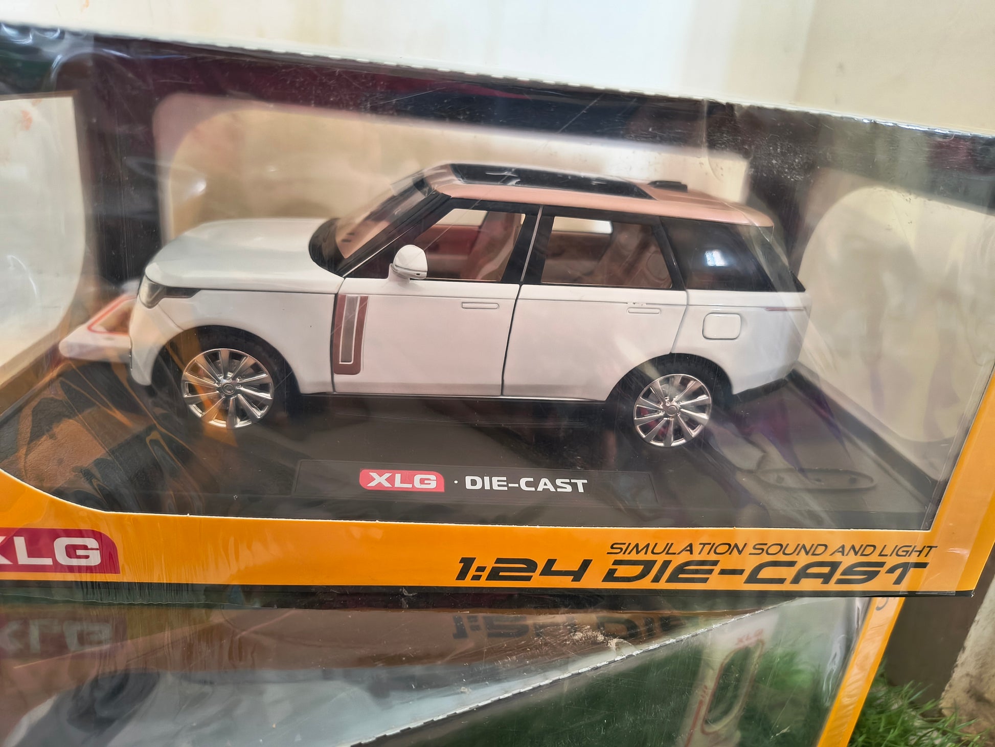 Xuv car - Toy Temple